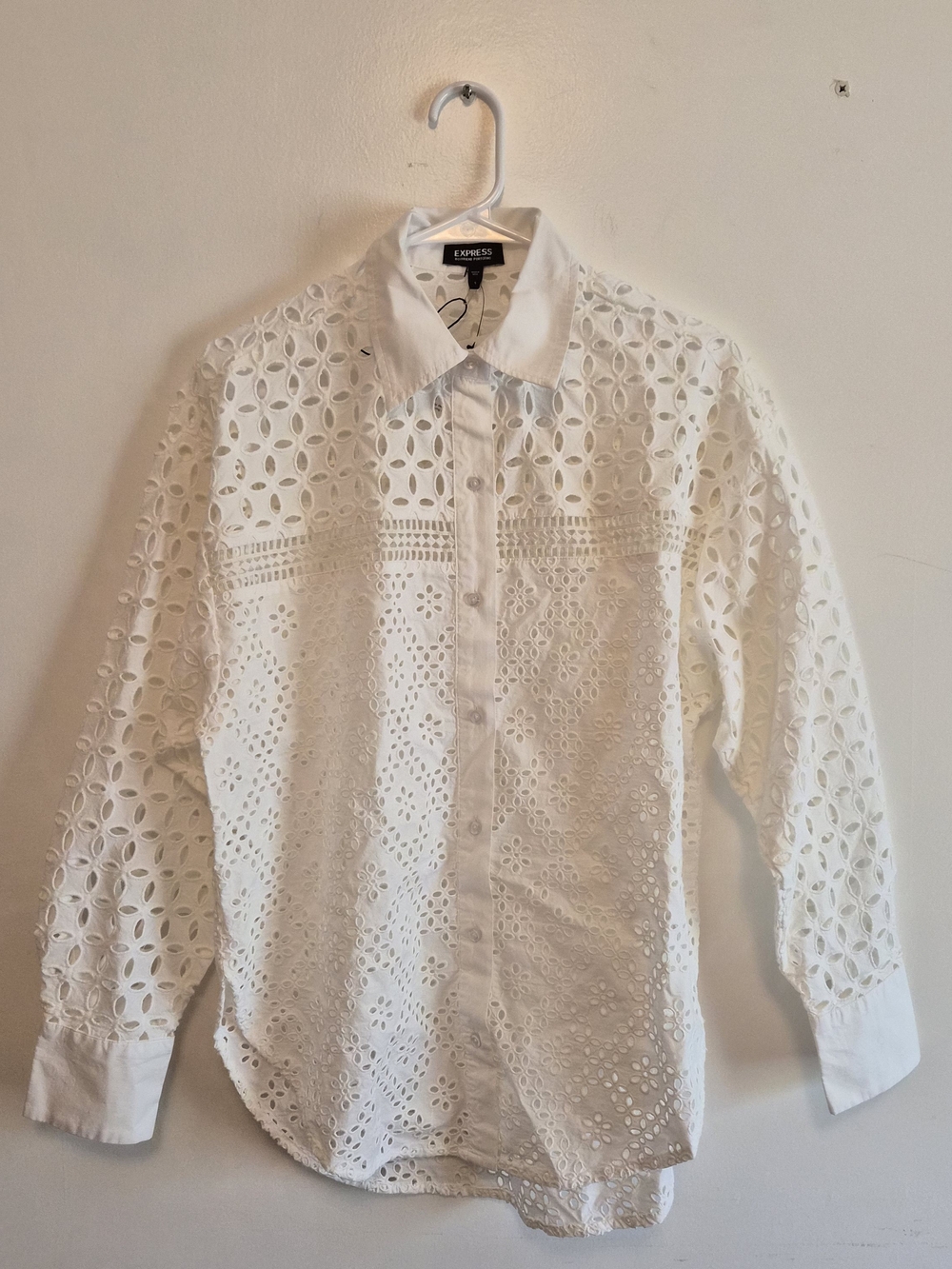 Express White Eyelet Cotton Button-Up Shirt - Women
